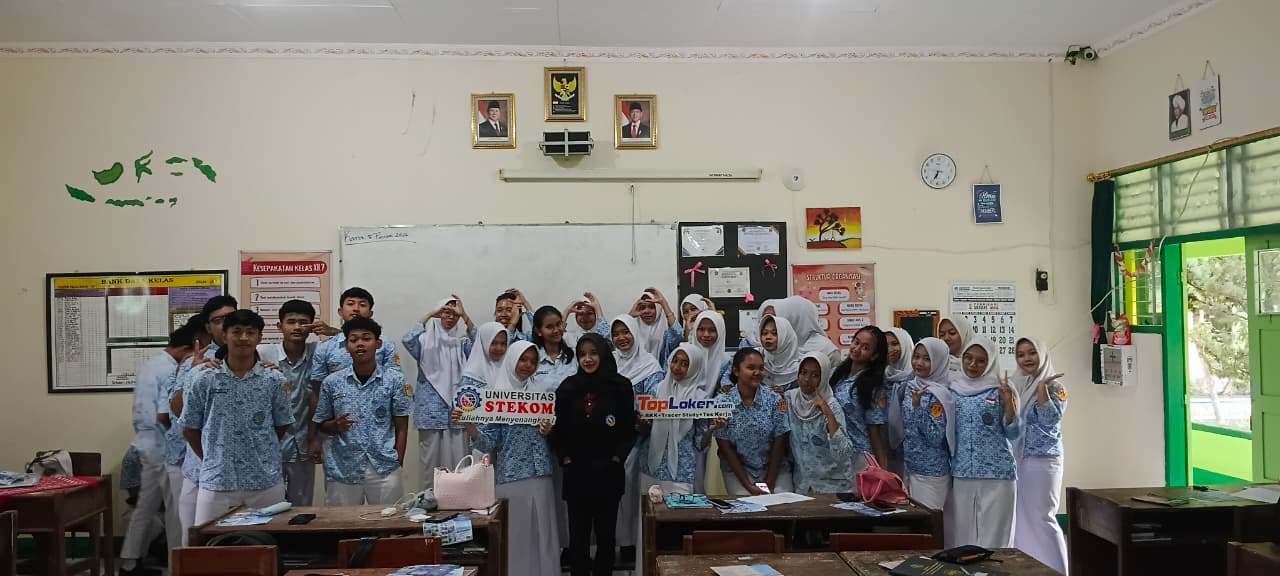 Sosialisasi Pendidikan dan Karier, TopLoker.com dan Universitas STEKOM Hadir di SMAN 1 Banyudono