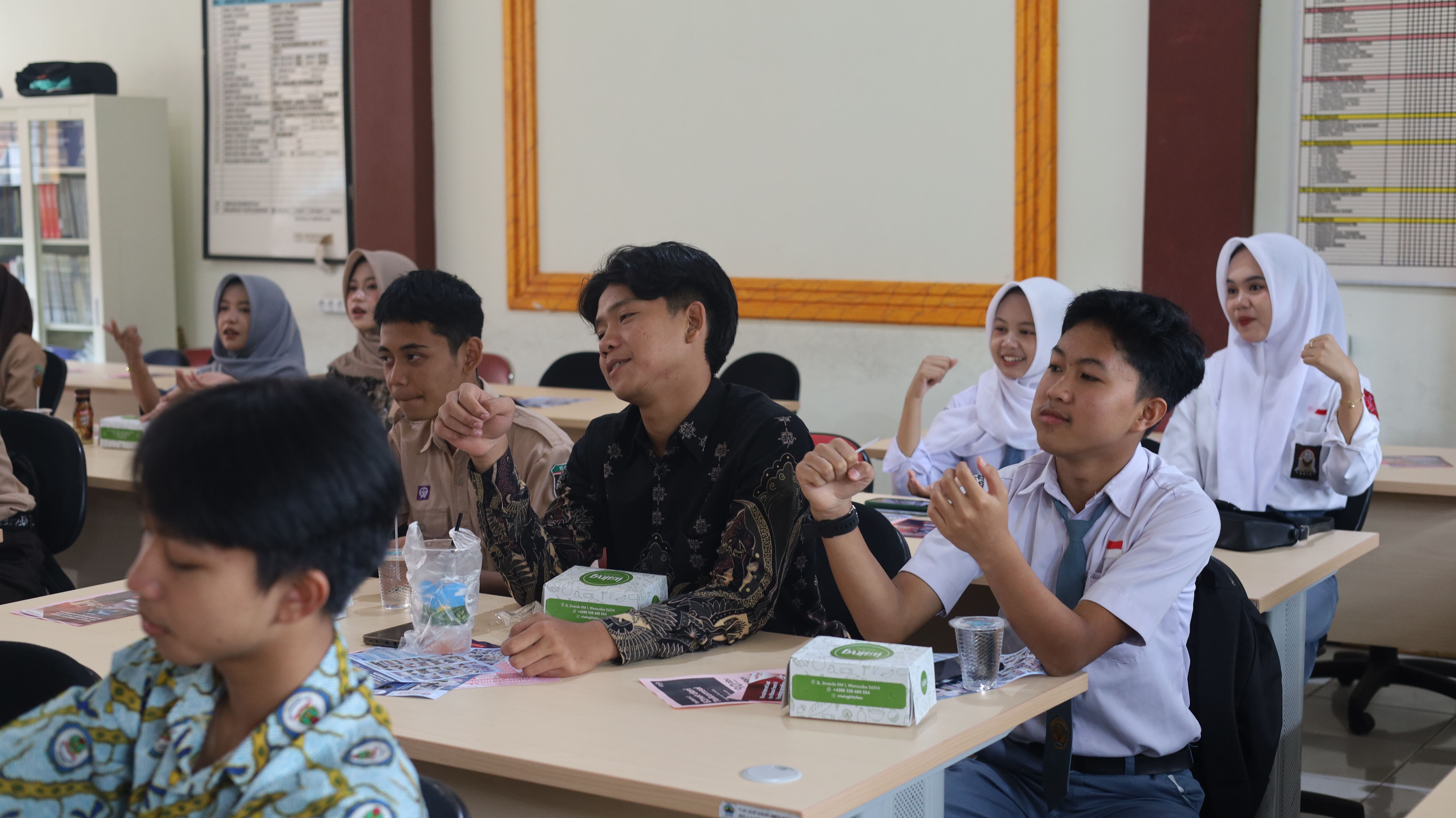 Beasiswa Kuliah Universitas STEKOM untuk SMK PANCA BHAKTI Kabupaten Banjarnegara