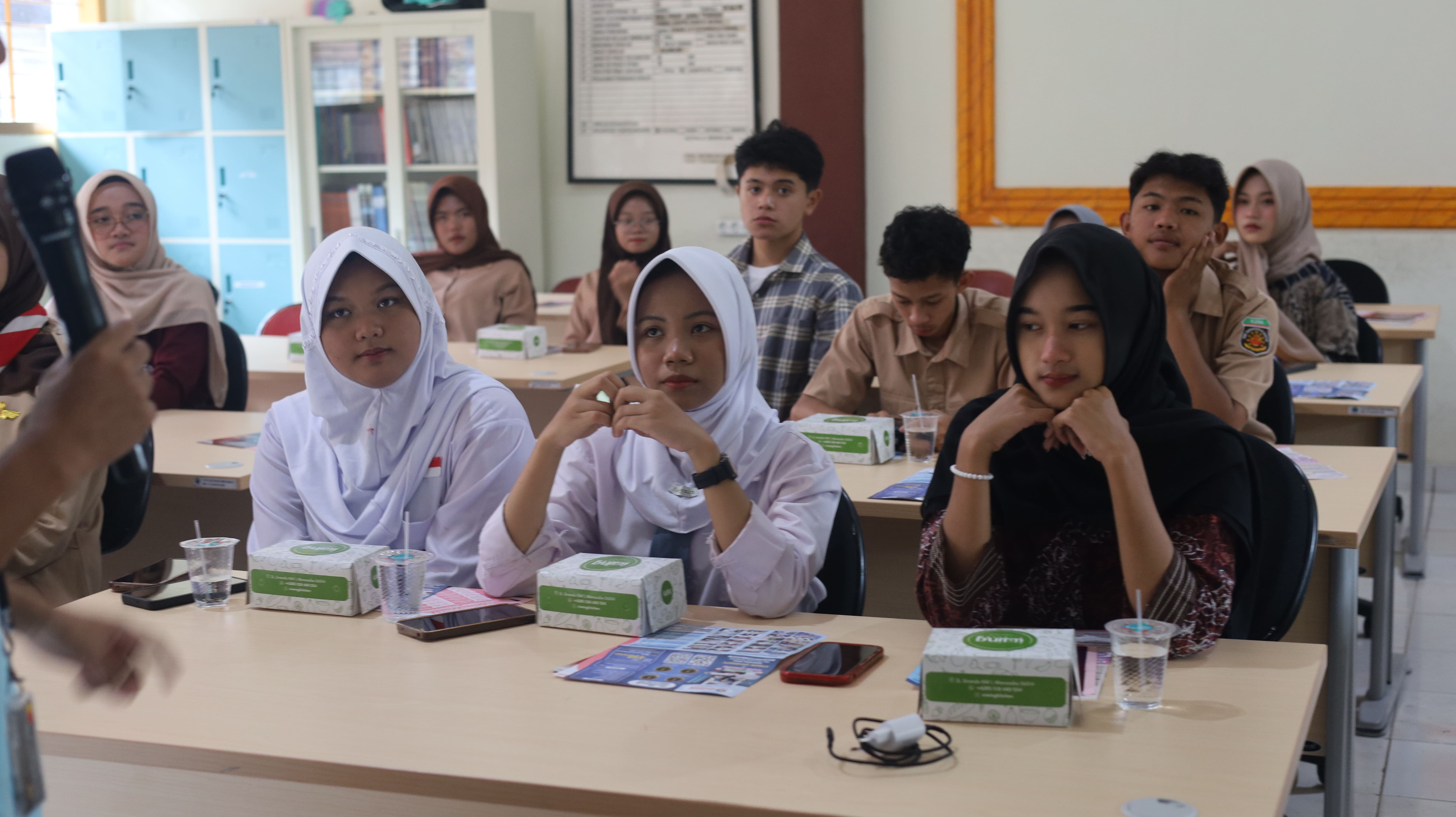 Beasiswa Kuliah Universitas STEKOM untuk SMK Cokroaminoto Wanadadi Kabupaten Banjarnegara