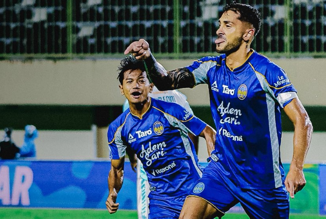 Drama Enam Gol! PSIM Yogyakarta Kalahkan PSBS Biak 4-2 di BRI Super League