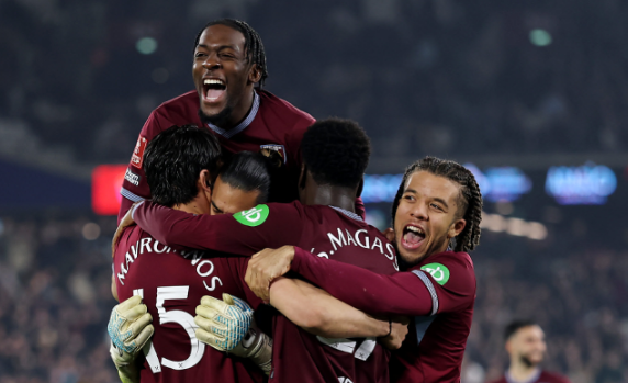 West Ham Lolos Dramatis ke Perempat Final FA Cup Usai Kalahkan Brentford Lewat Adu Penalti