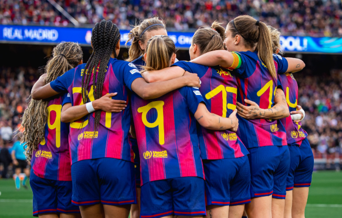Barcelona Femeni Hancurkan Real Madrid Femenino dan Melaju ke Semifinal Liga Champions Wanita