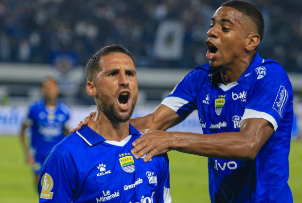 Persib Bandung Menang Dramatis 3-2 atas Bali United di GBLA