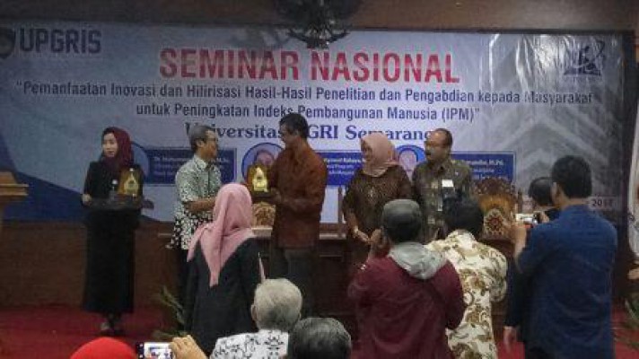 Seminar Hasil Penelitian Dan Pengabdian Tahun 2017 Hibah Dari DPRM DIKTI