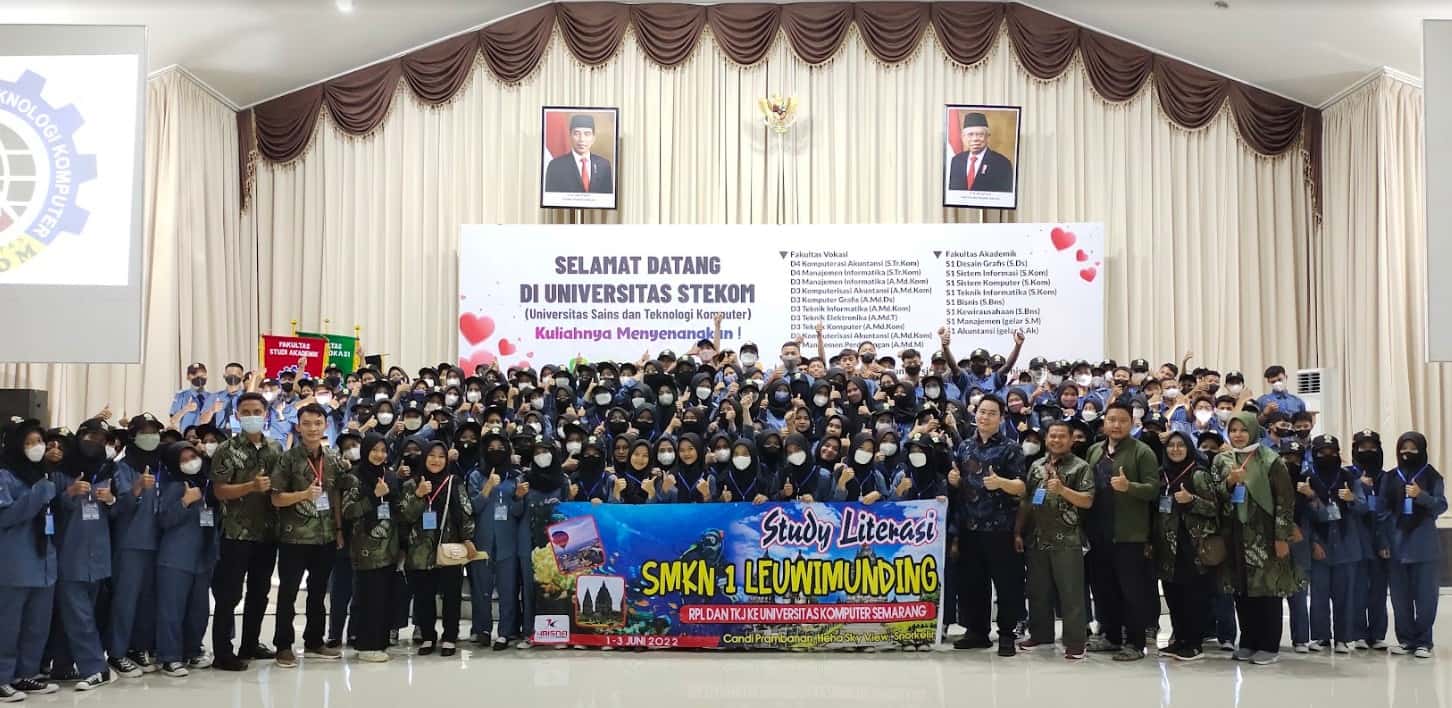 Mengintip Pertama Kalinya Kunjungan SMKN 1 Leuwimunding ke Universitas STEKOM