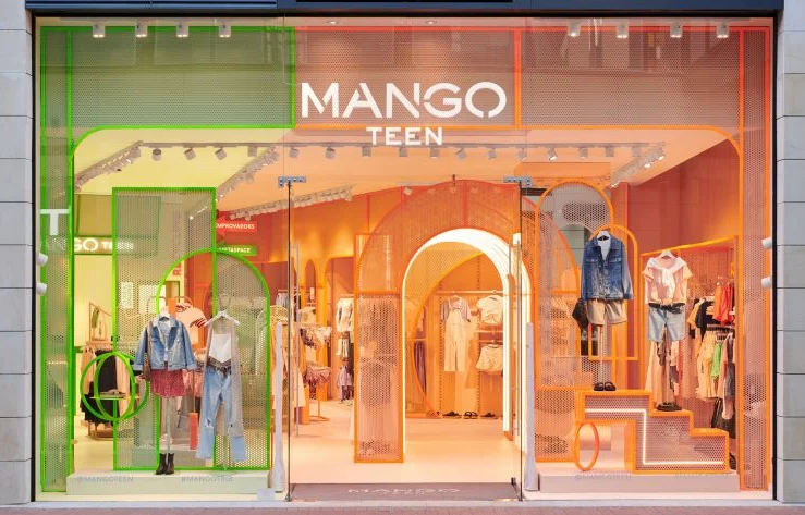 Masquespacio membuat desain "metaverse world" untuk Mango Teen store