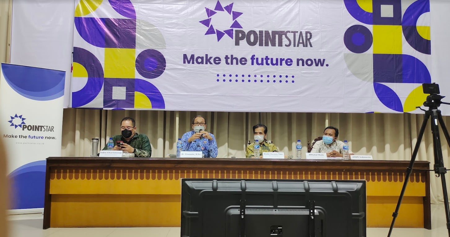Solusi Teknologi yang Membantu dalam Bidang Pendidikan 