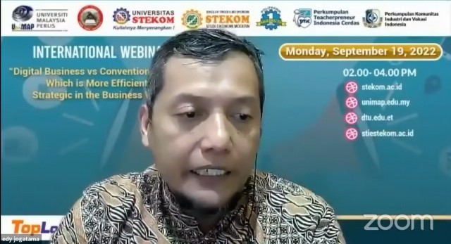 International Seminar &ldquo;Digital Business vs conventional business&rdquo; part 3 by Edy Jogatama Indonesia