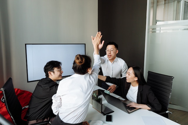 Inilah yang Akan Didapat Jika Perusahaan Anda menerapkan Etika Bisnis yang Benar
