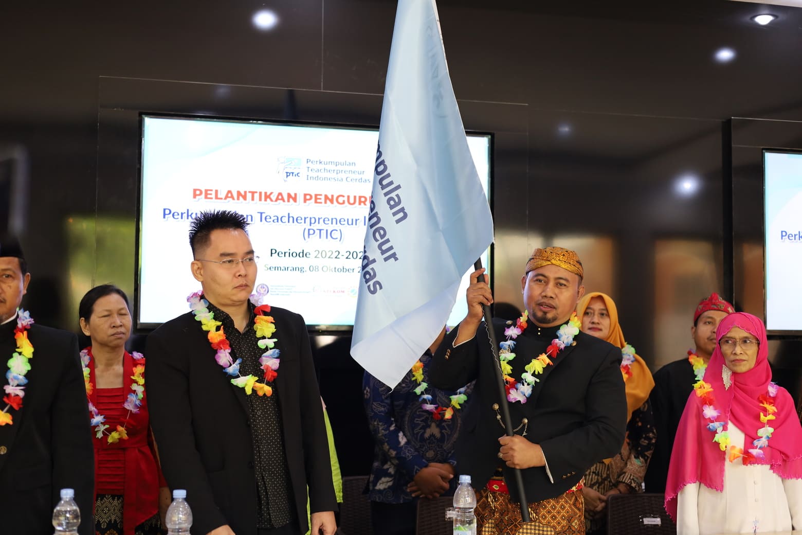 UNIVERSITAS STEKOM TUAN RUMAH PELANTIKAN PTIC Periode 2022-2027