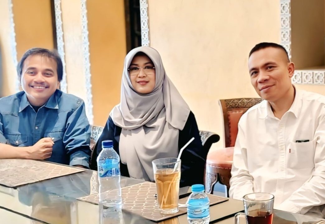 Roy Suryo dan dr Tifa Ditangkap dalam Kasus Dugaan Penyebaran Isu Ijazah Jokowi