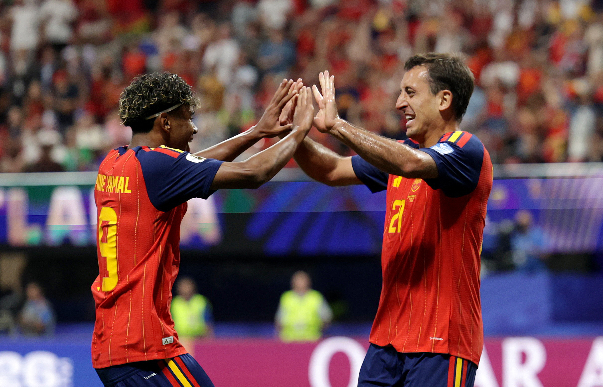 Spanyol Hajar Arab Saudi 4-0, Lamine Yamal dan Oyarzabal Jadi Bintang Kemenangan
