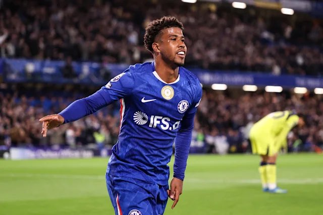 Andrey Santos ke Manchester United, MU Sepakati Transfer Gelandang Muda Chelsea