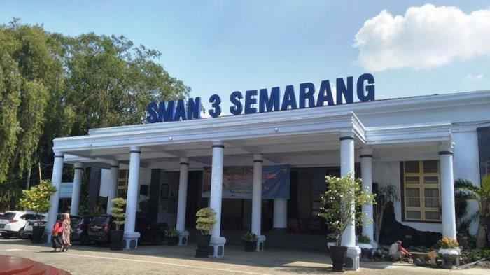 Penawaran Kerja Sama TopLoker.com dengan SMA Negeri 3 Semarang Dalam Rangka Pengembangan Dunia Digital