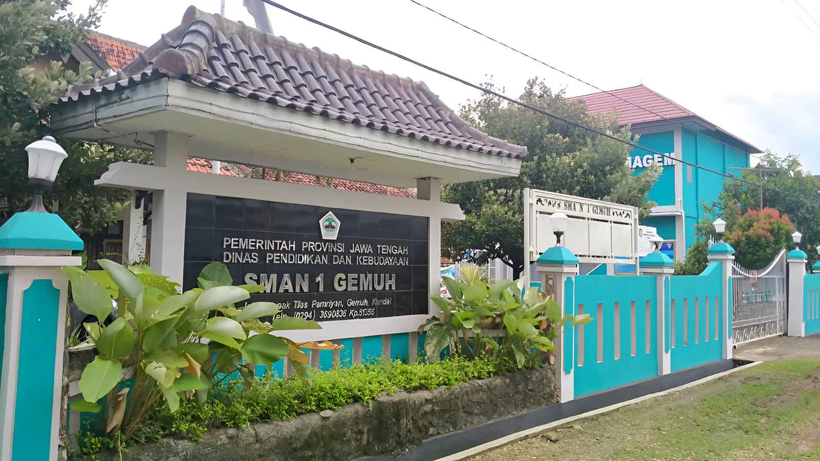 Dalam Rangka memanfaatkan Teknologi Informasi, TopLoker.com Mengunjungi SMAN 1 Gemuh