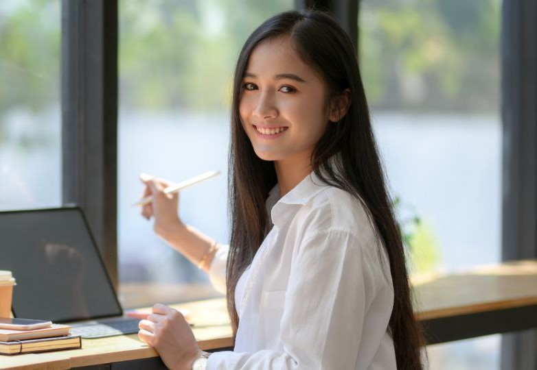 Cara Memanage Uang Untuk Mahasiswa Yang Kuliah Sambil Kerja
