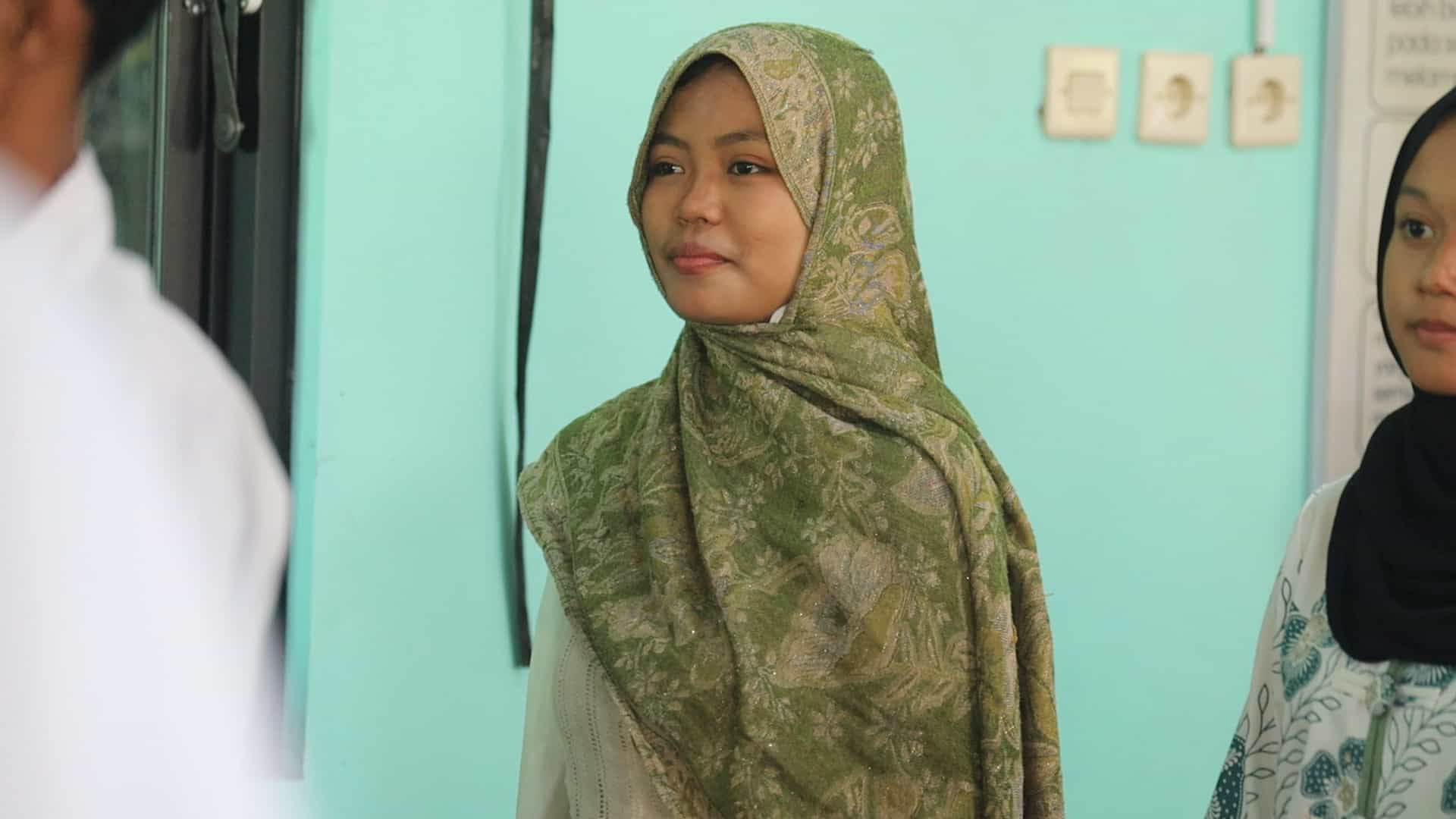 Langkah Nyata Menembus Batas  Zulfa Sity Solechanatun Putri dan Semangat Inklusi dari SMK Negeri 4 Semarang di SLB Negeri Sukoharjo