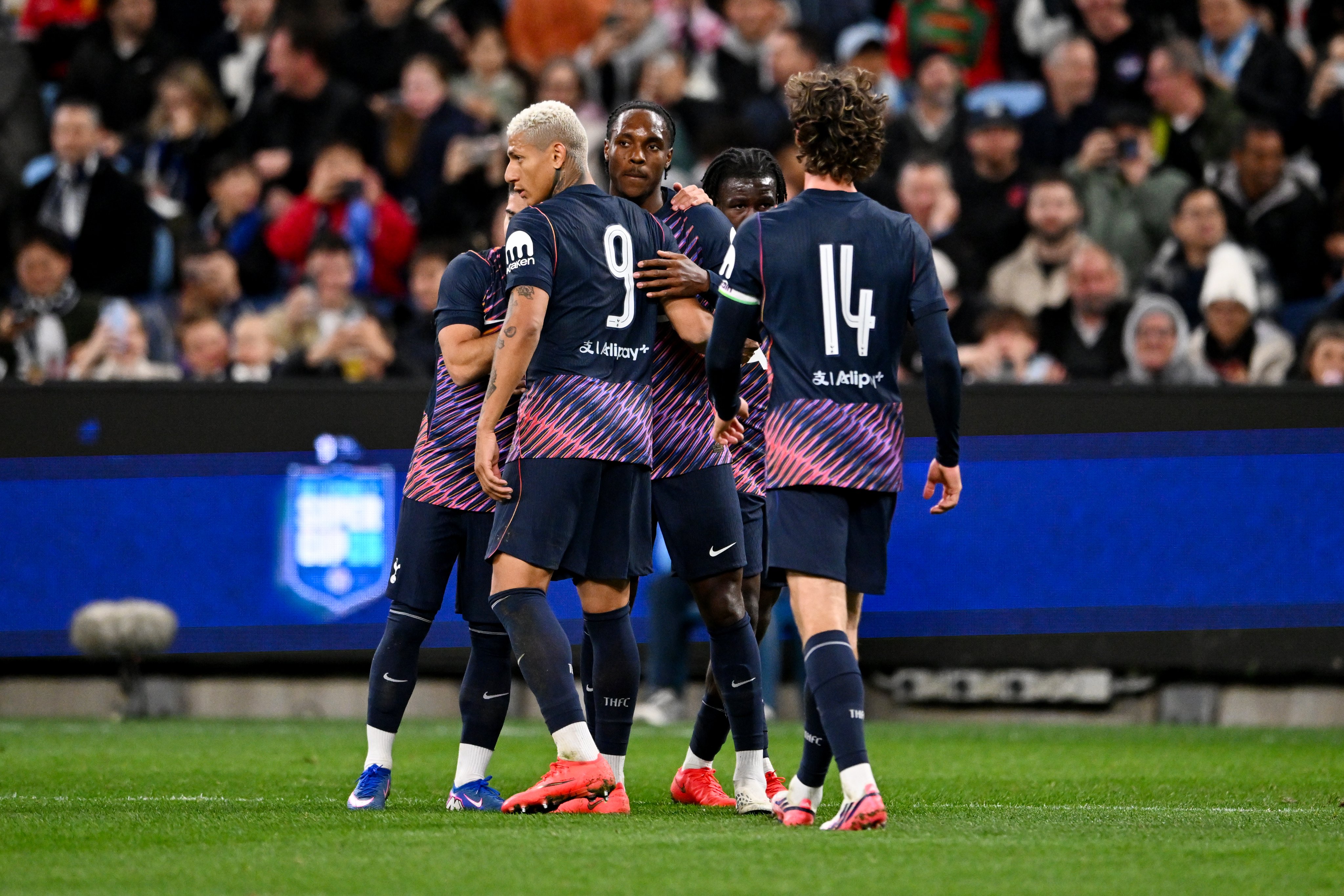 Tottenham Menang Adu Penalti atas Sydney FC Setelah Bermain Imbang di Sydney Super Cup
