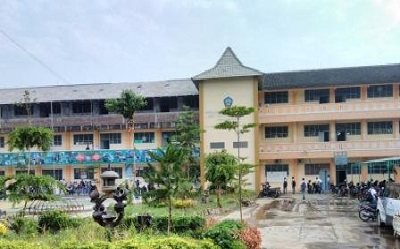 Dengan Teknologi Digital Dapat Mencari Kerja !!! TopLoker.com Kunjungi SMK Futuhiyyah Mranggen