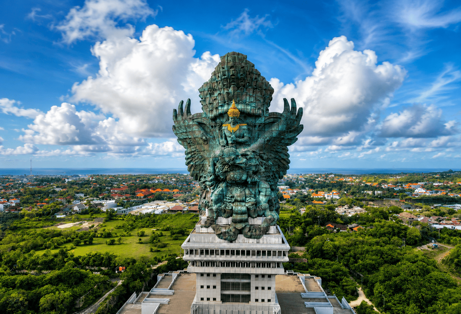 Garuda Wisnu Kencana, Ikon Wisata Budaya dengan Patung Megah