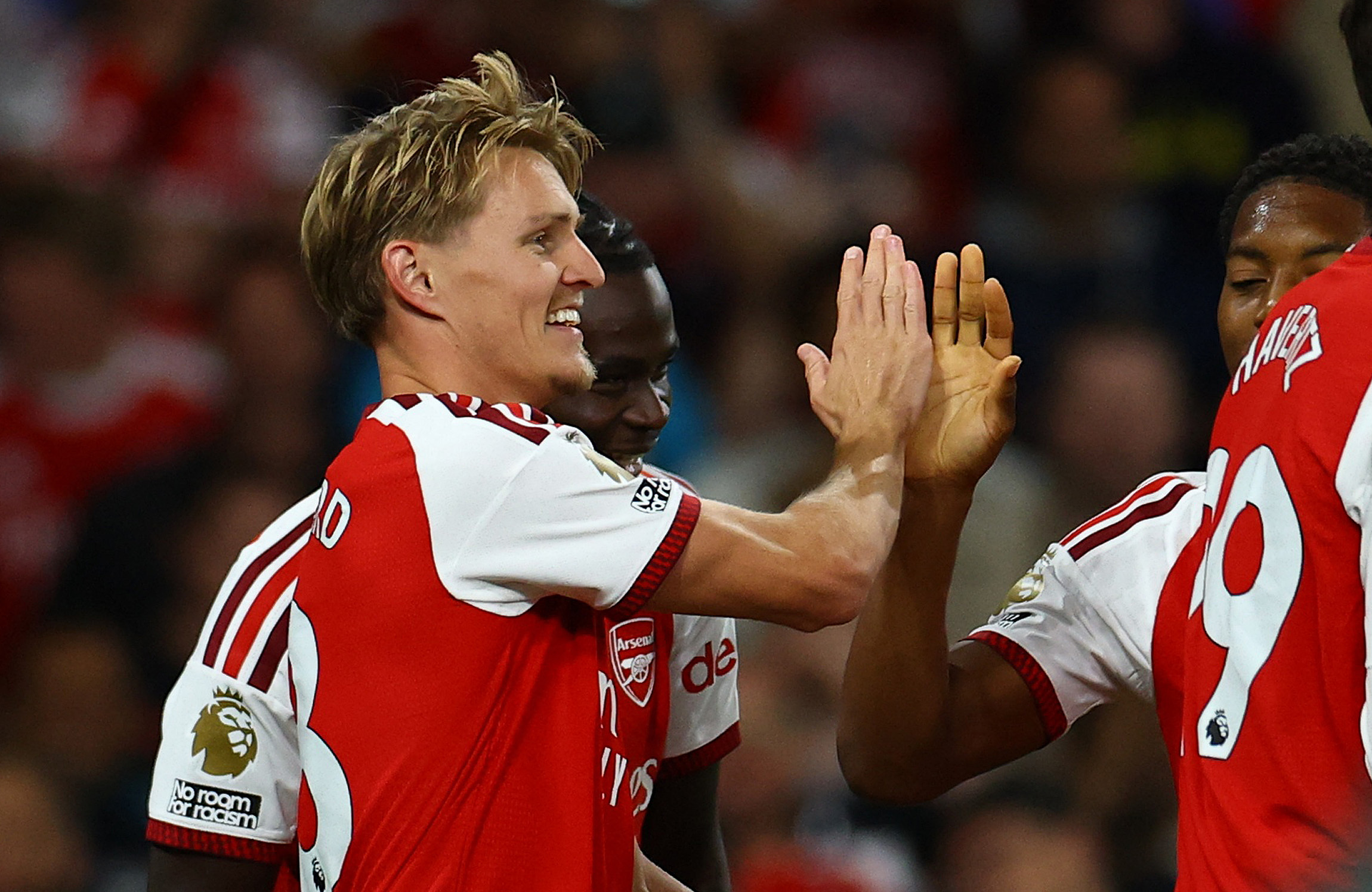 Arsenal Gilas Coventry City 3-0, The Gunners Awali Upaya Mempertahankan Gelar dengan Gemilang
