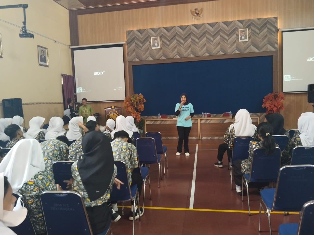 TopLoker.com Ciptakan Gebrakan di SMAN 2 Sukoharjo: Alternatif Karier Seru untuk Lulusan SMA Yang Tidak Melanjutkan Studi