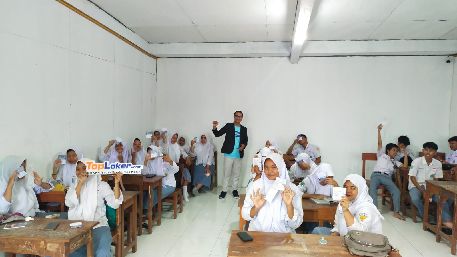 MA NU Mranggen Gelar Sosialisasi TopLoker.com : Menggali Peluang Karier untuk Generasi Muda
