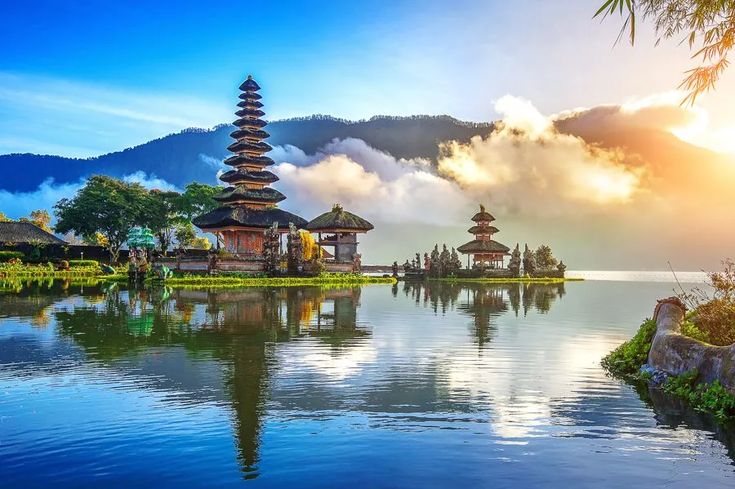 Liburan Sambil Mengabdi untuk Pelajar yang Ingin Berbagi Pengalaman