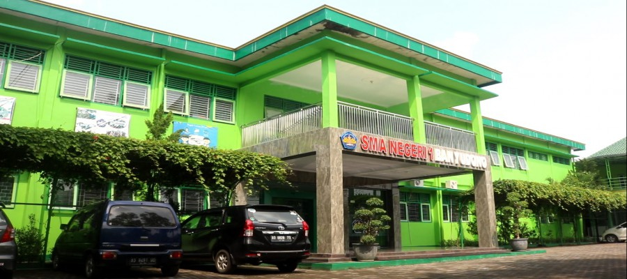 Sosialisasi PMB Universitas STEKOM dan TopLoker.com Memikat Perhatian Siswa SMAN 1 Banyudono
