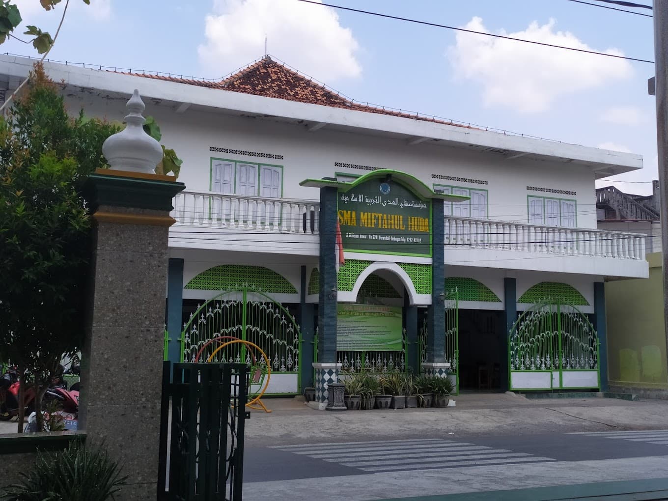SMA Miftahul Huda Purwodadi Gelar Sosialisasi PMB STEKOM & Kolaborasi dengan TopLoker.com untuk Pemetaan Karier Siswa