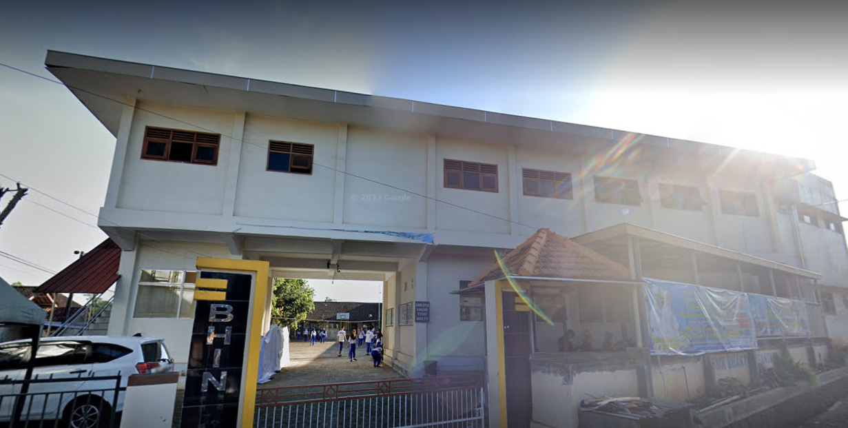 TopLoker.com Menyapa Para Pendidik dan Tenaga Administratif di SMK Bhakti Nusantara Boja