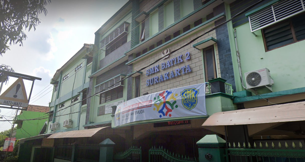 TopLoker.com & Univ. STEKOM Sambut Siswa SMK Batik 2 Surakarta: Membangun Masa Depan Karier