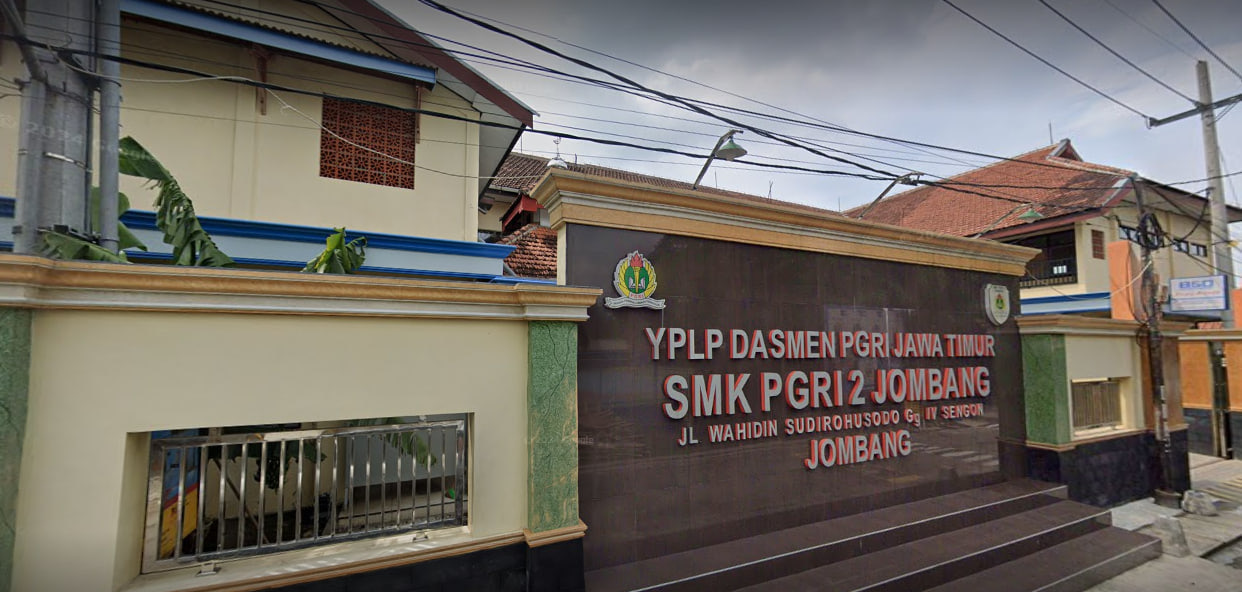 Evaluasi Kinerja dan Pengembangan SDM: TopLoker.com Berkolaborasi dengan SMK PGRI 2 Jombang untuk Meningkatkan Layanan