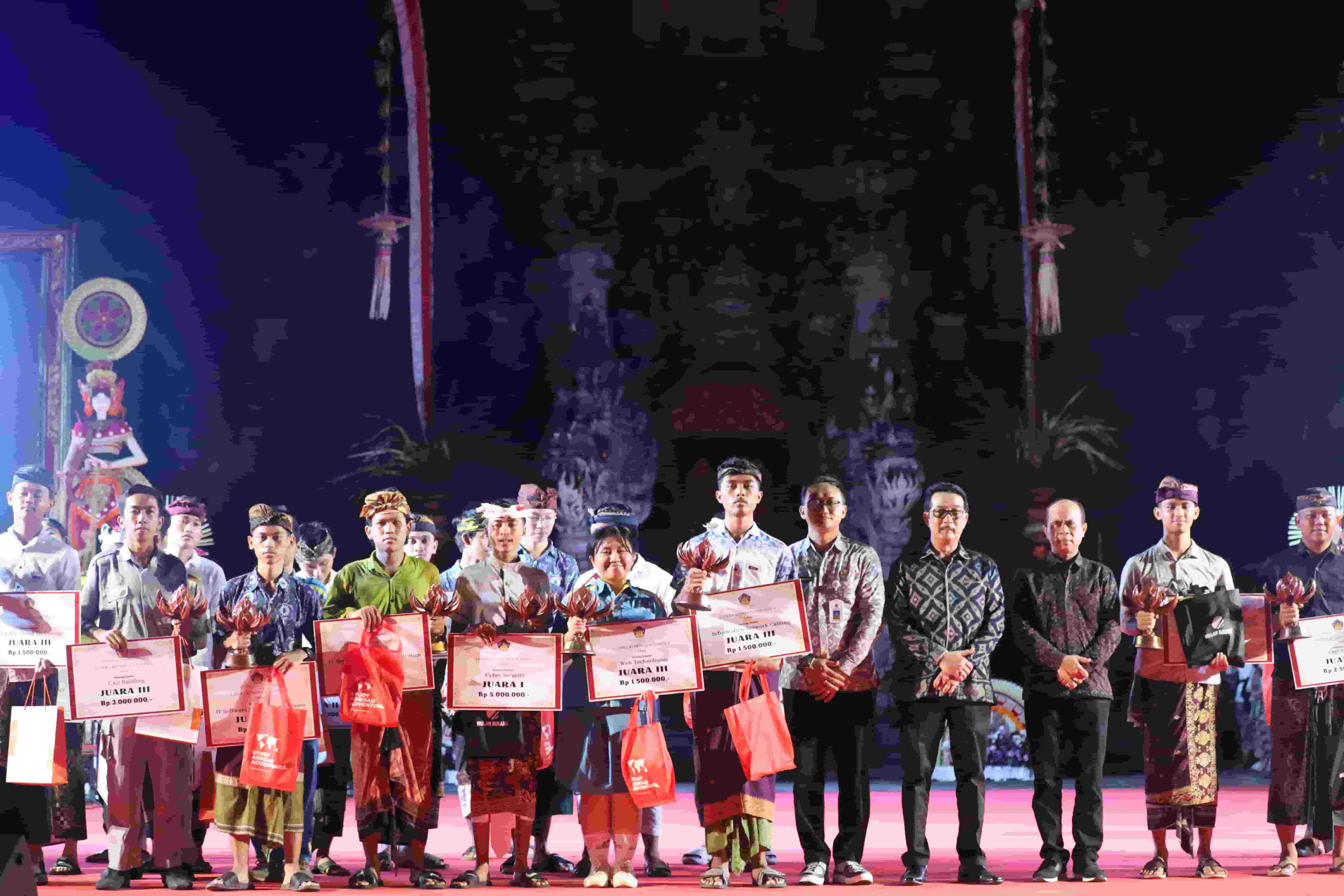 Apresiasi dan Kolaborasi: SMK Fest 2024 Membuka Ruang untuk Pengembangan Karakter dan Keterampilan Siswa SMK