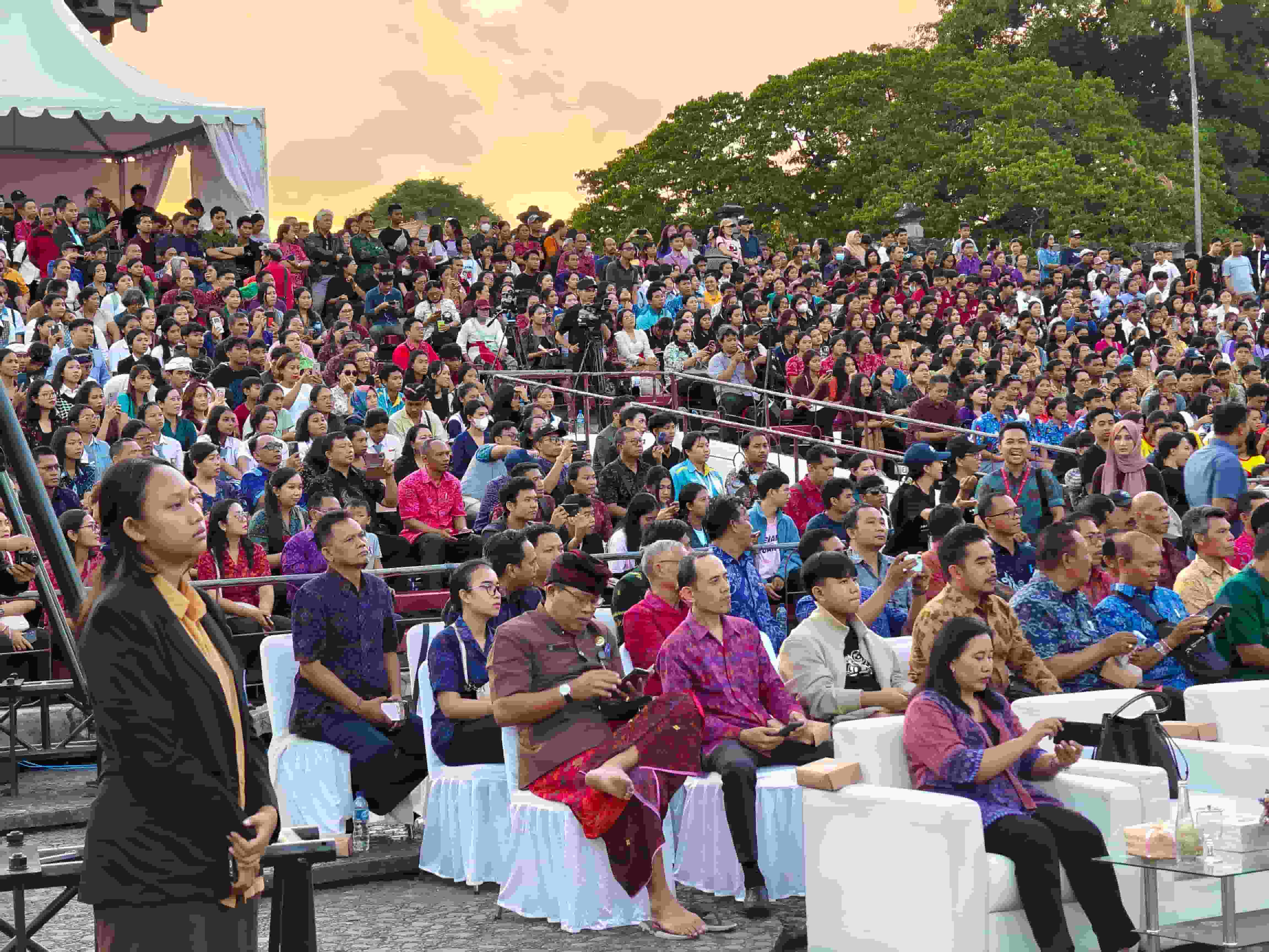 Prestasi Luar Biasa: SMK Fest 2024 Bali Ditutup oleh Direktur Ditjen Diksi dengan Keterlibatan Peserta Mencengangkan!
