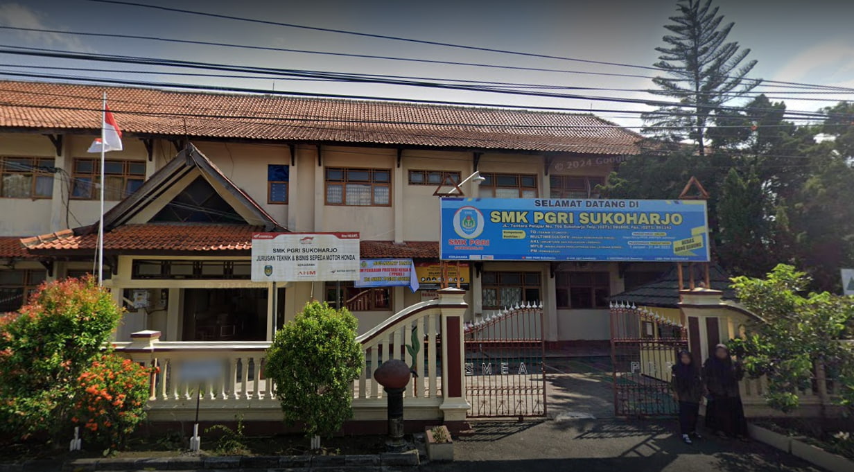 Sosialisasi PMB Universitas STEKOM dan TopLoker.com Membuka Peluang Baru bagi Siswa SMK PGRI Sukoharjo