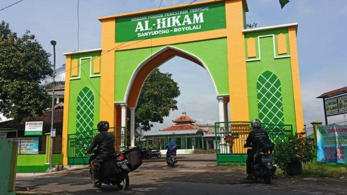 Universitas STEKOM Tampil Memukau di MA Al Hikam Terpadu Banyudono