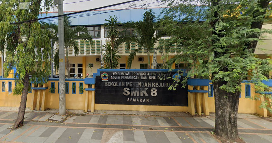 TopLoker.com Kunjungi SMK N 8 Semarang: Dorong Siswa untuk Sukses di Dunia Kerja