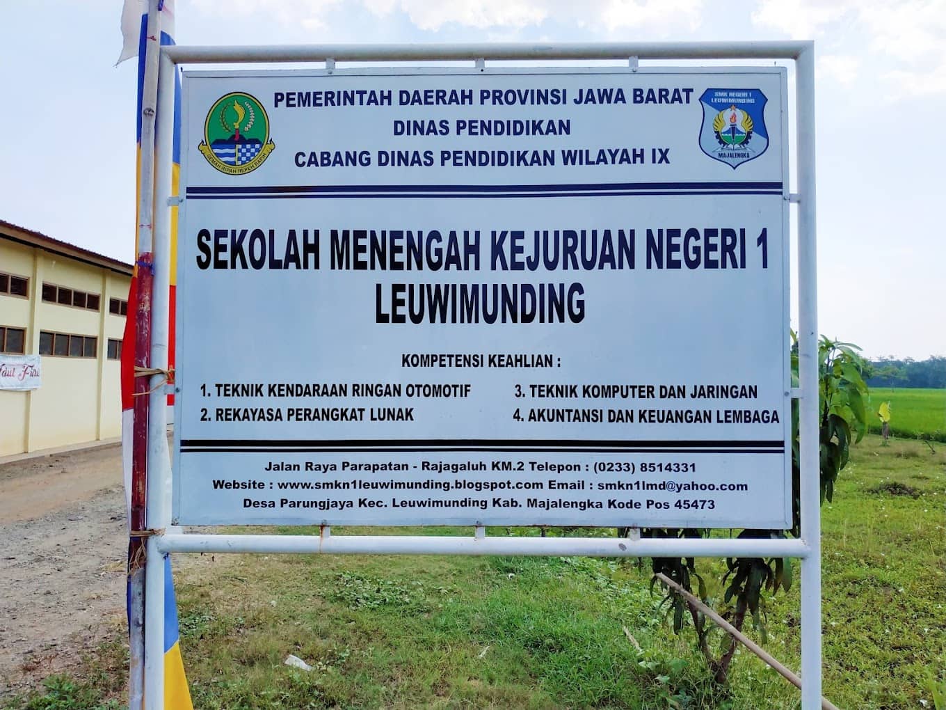 PT Bisnis Digital Ekonomi Buka Wawasan Masa Depan Karir di Job Fair 2024 SMKN 1 Leuwimunding, Majalengka