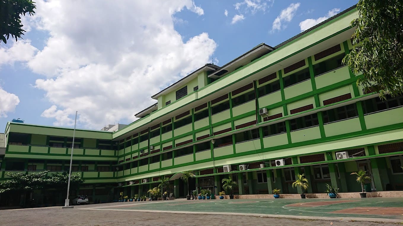 Toploker.com Jalin Kunjungan Persahabatan dan Tawarkan Kolaborasi Konten dengan SMA Islam Sultan Agung 1 Semarang