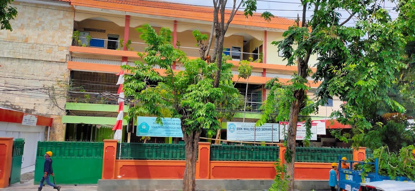 TopLoker.com Adakan Kunjungan Persahabatan dan Tawarkan Kolaborasi Konten dengan SMA Walisongo Semarang