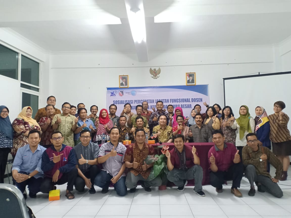 AKSELERASI GURU BESAR DAN LEKTOR KEPALA DI LINGKUNGAN PERGURUAN TINGGI SEKOLAH TINGGI ELEKTRONIKA DAN KOMPUTER SEMARANG