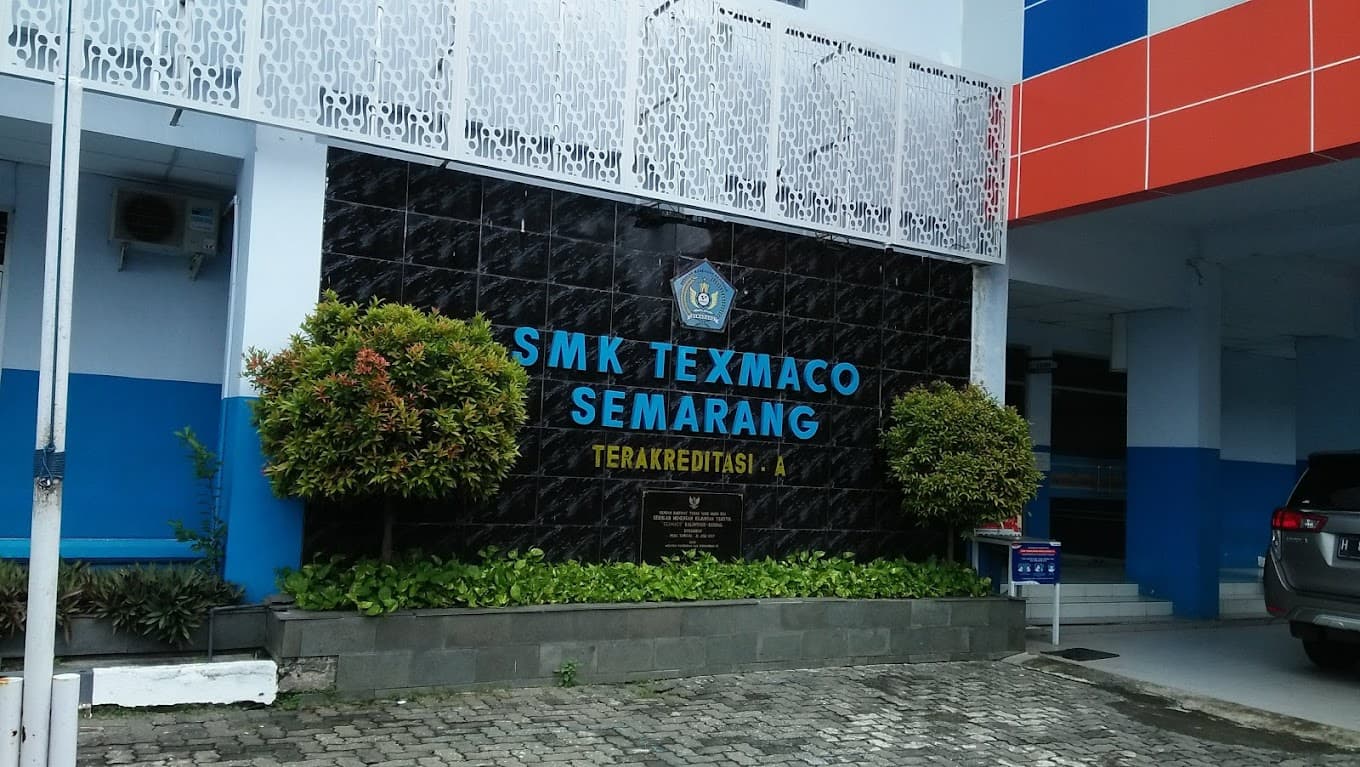 Kunjungan Persahabatan dan Penawaran Kolaborasi Konten: SMK TEXMACO SEMARANG Menyambut Toploker.com