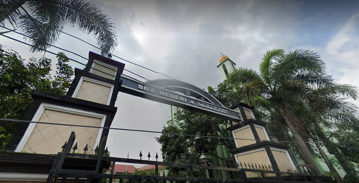 TopLoker.com dan SMAN 4 Semarang: Kolaborasi Kreatif untuk Masa Depan Digital yang Cerah