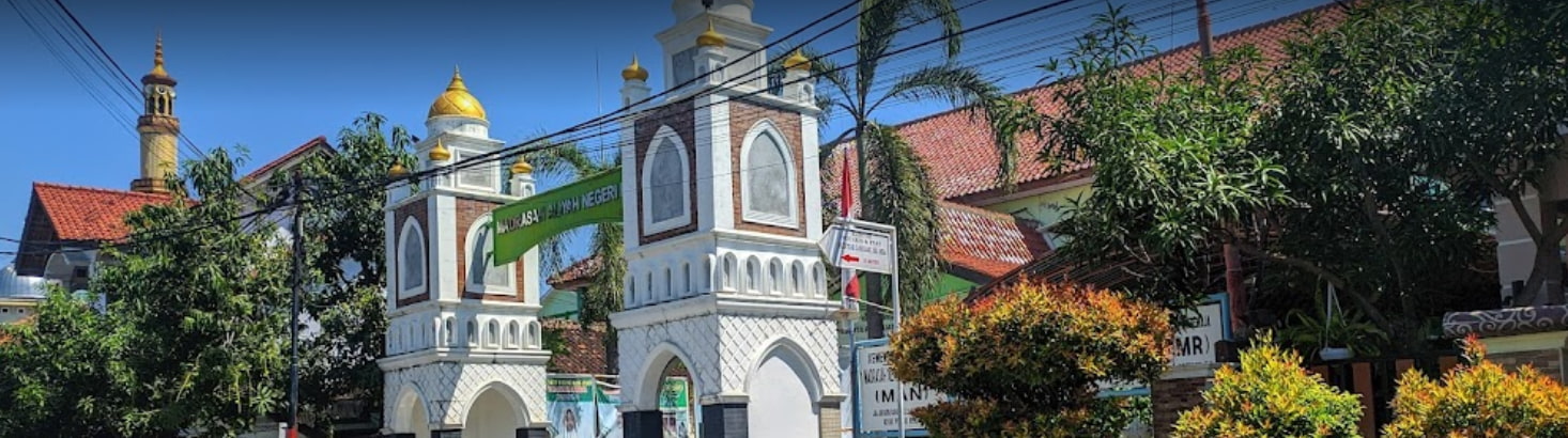 MAN Kendal Gandeng TopLoker.com: Siap Hadapi Dunia Kerja dengan Konten Edukatif yang Tepat!