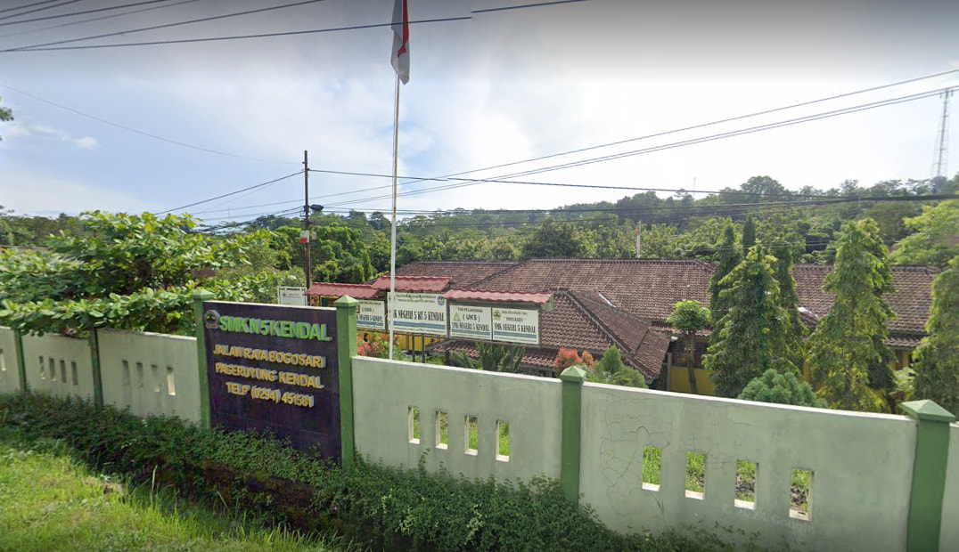 TopLoker.com Gandeng SMKN 5 Kendal: Kolaborasi Inspiratif untuk Masa Depan Gemilang