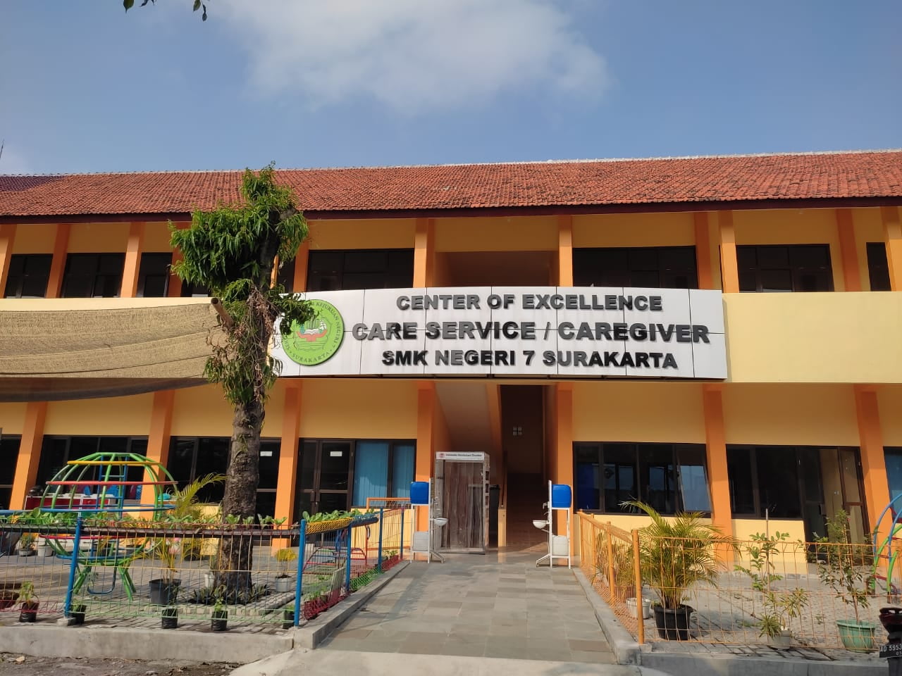 TopLoker.com Jalin Kerja sama dengan SMKN 7 Surakarta: Buka Peluang Siswa Menjelajahi Dunia Kerja