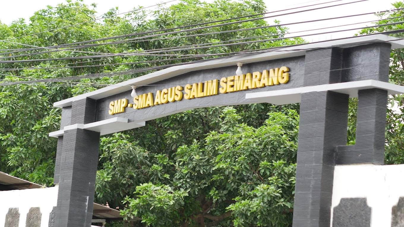Kunjungan Persahabatan: Toploker.com Tawarkan Kolaborasi Konten dengan SMA Agus Salim Semarang