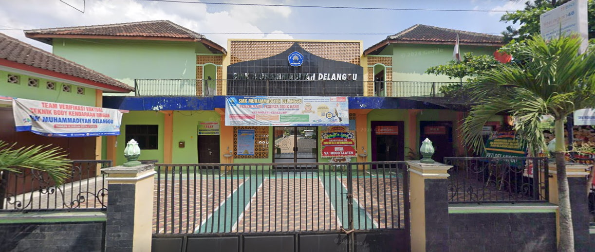 Membangun Masa Depan Digital: Kunjungan Persahabatan TopLoker.com ke SMK Muhammadiyah Delanggu