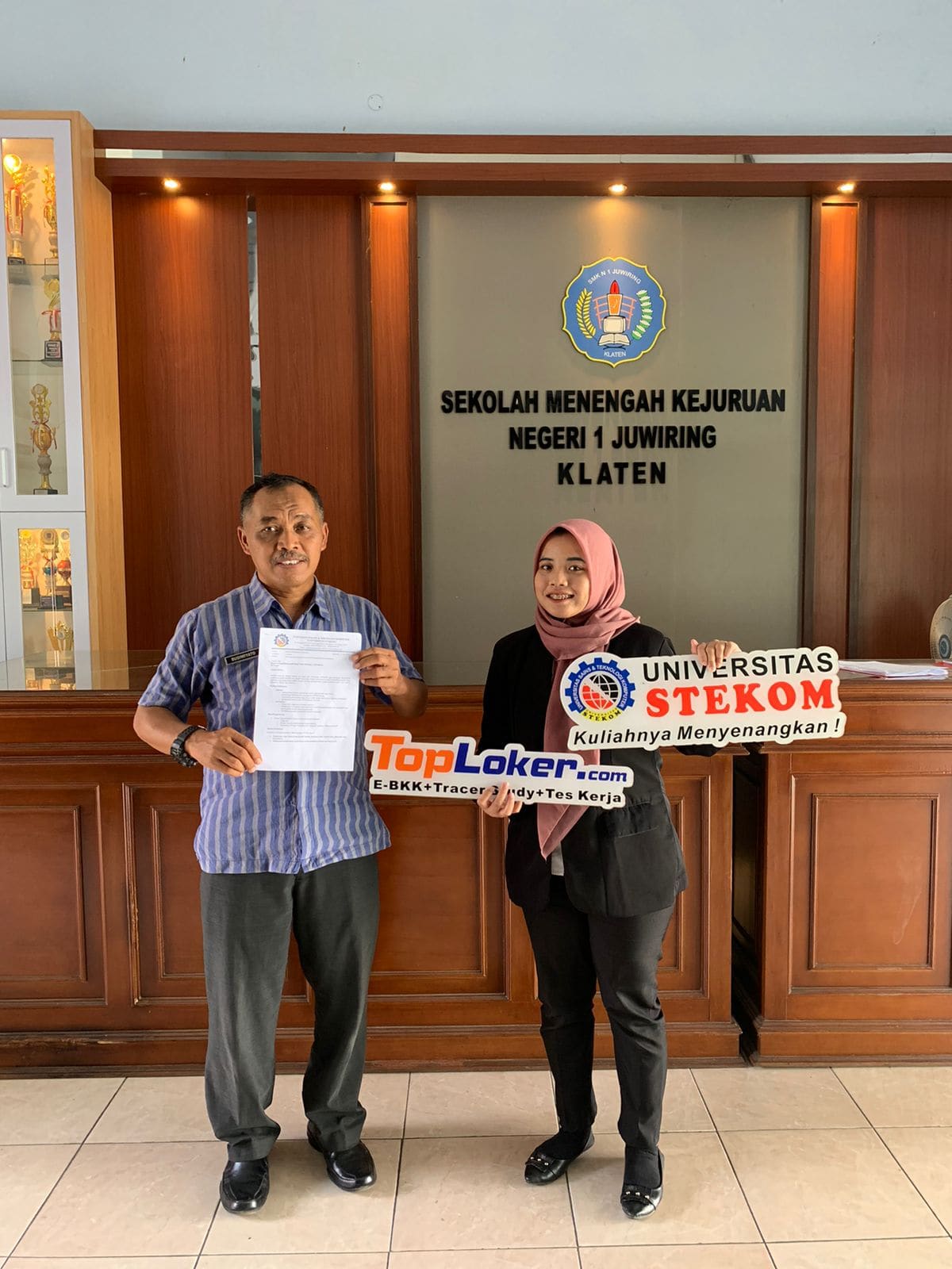 TopLoker.com Buka Peluang Emas bagi Siswa SMKN 1 Juwiring: Raih Karier Gemilang Lewat Keahlian Membangun Konten